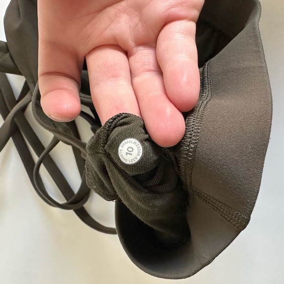Olive Lululemon Energy Bra 10 - Picture 4 of 4